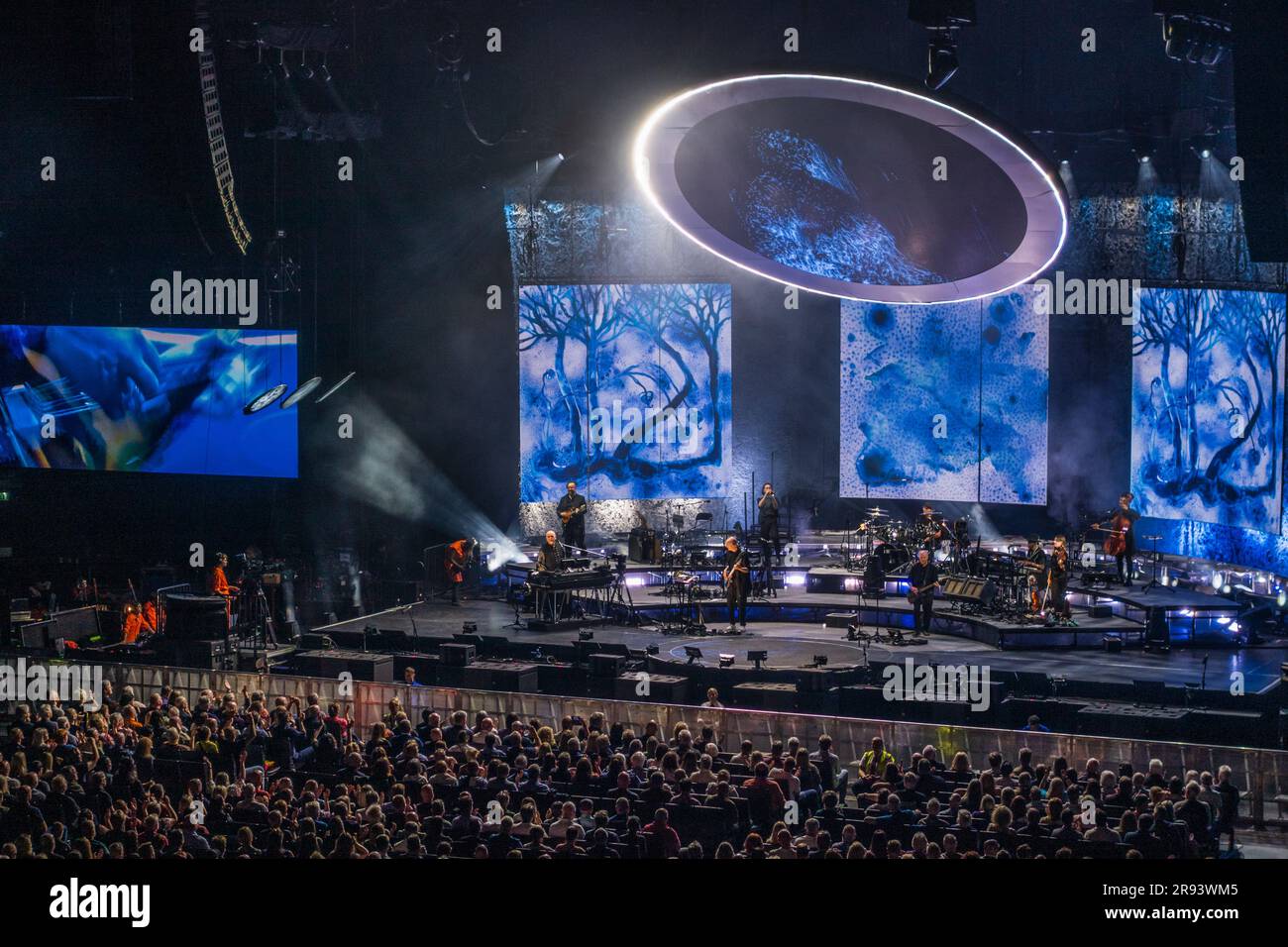 Peter Gabriel tour UK summer 2023 Glasgow Hydro Stock Photo Alamy