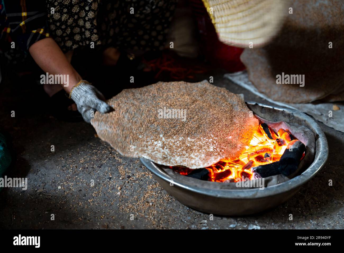 Vietnamese rice paper on charcoal stove Stock Photo - Alamy
