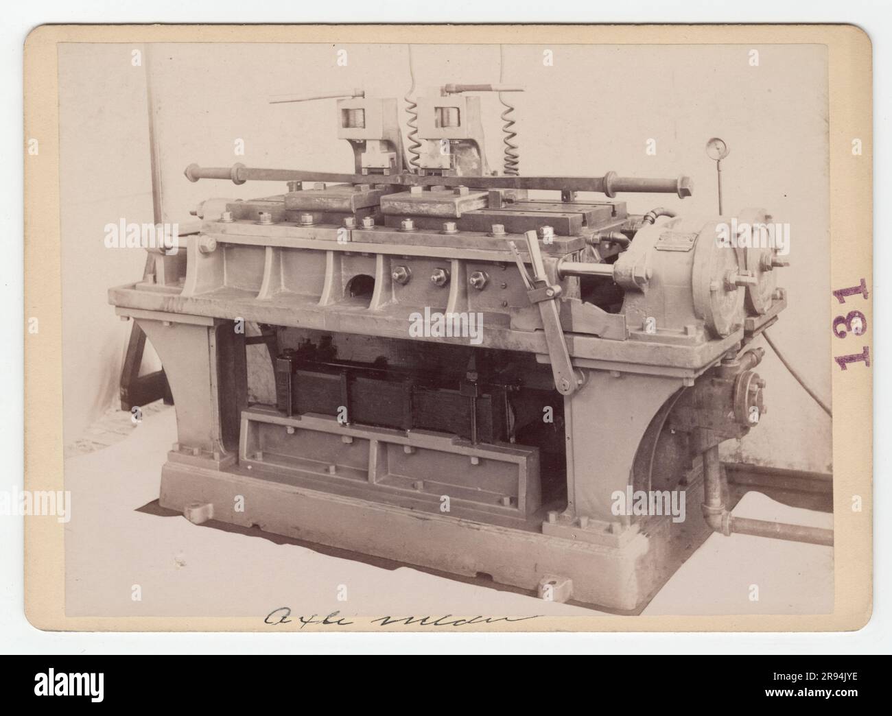 131 Axle Welder Stock Photo Alamy