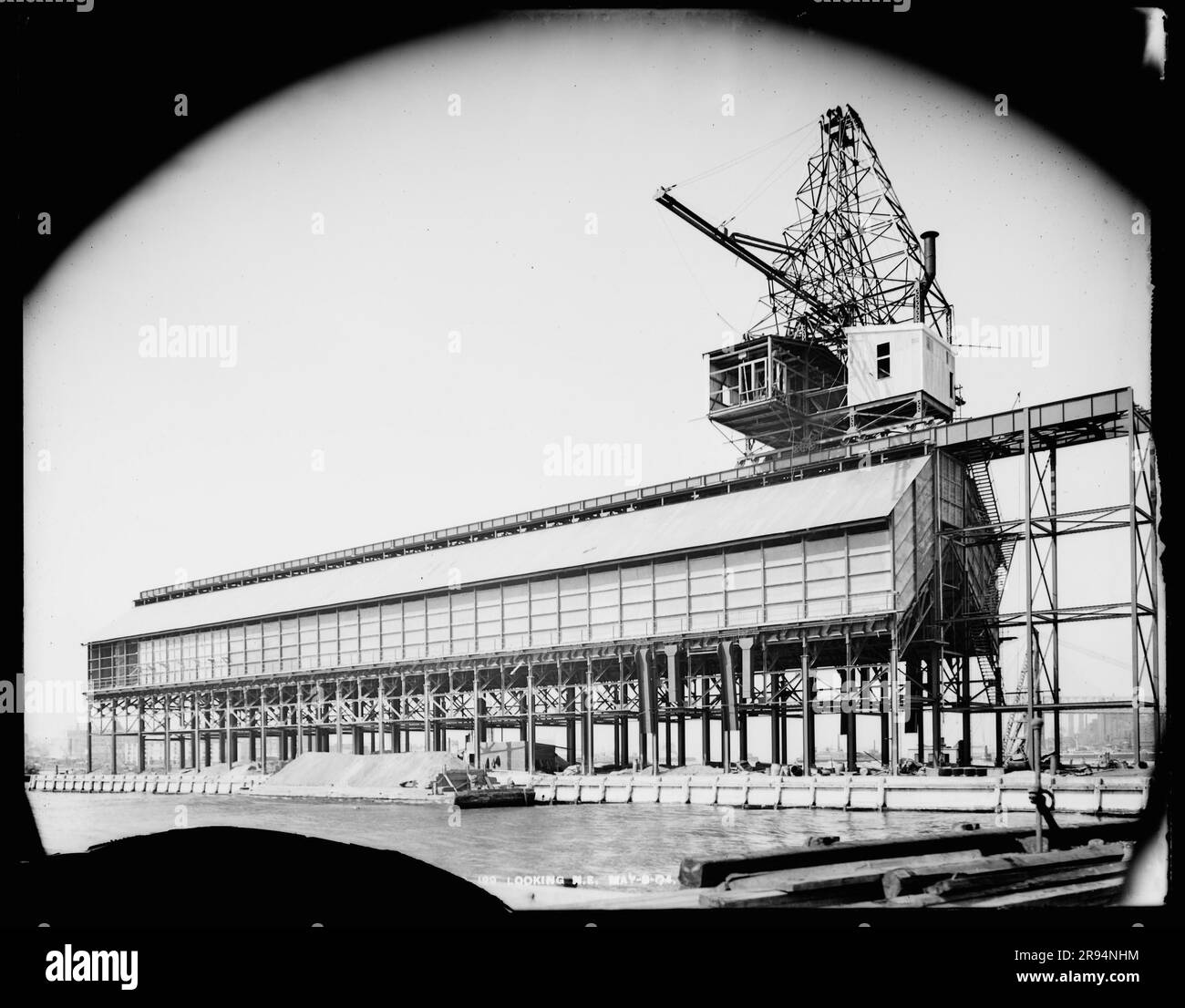 Building Number 129, Looking Northeast. Glass Plate Negatives of the Construction and Repair of Buildings, Facilities, and Vessels at the New York Navy Yard. Stock Photo