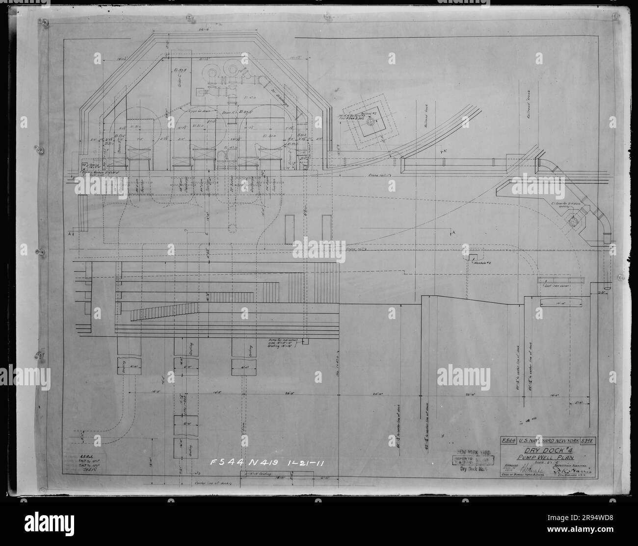 Drawing: Dry Dock Number Pump Well Plan. Glass Plate Negatives of the Construction and Repair of Buildings, Facilities, and Vessels at the New York Navy Yard. Stock Photo