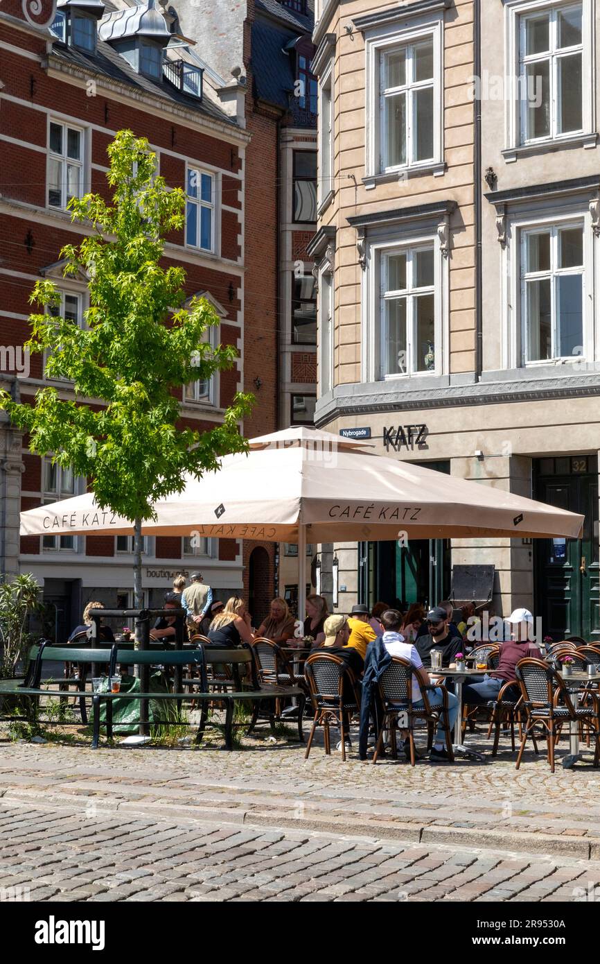 COPENHAGEN: A popular restaurant with outdoor serving next to the Parliament and Copenhagen Channels seen on June 4, 2023 in Copenhagen, Denmark. Stock Photo