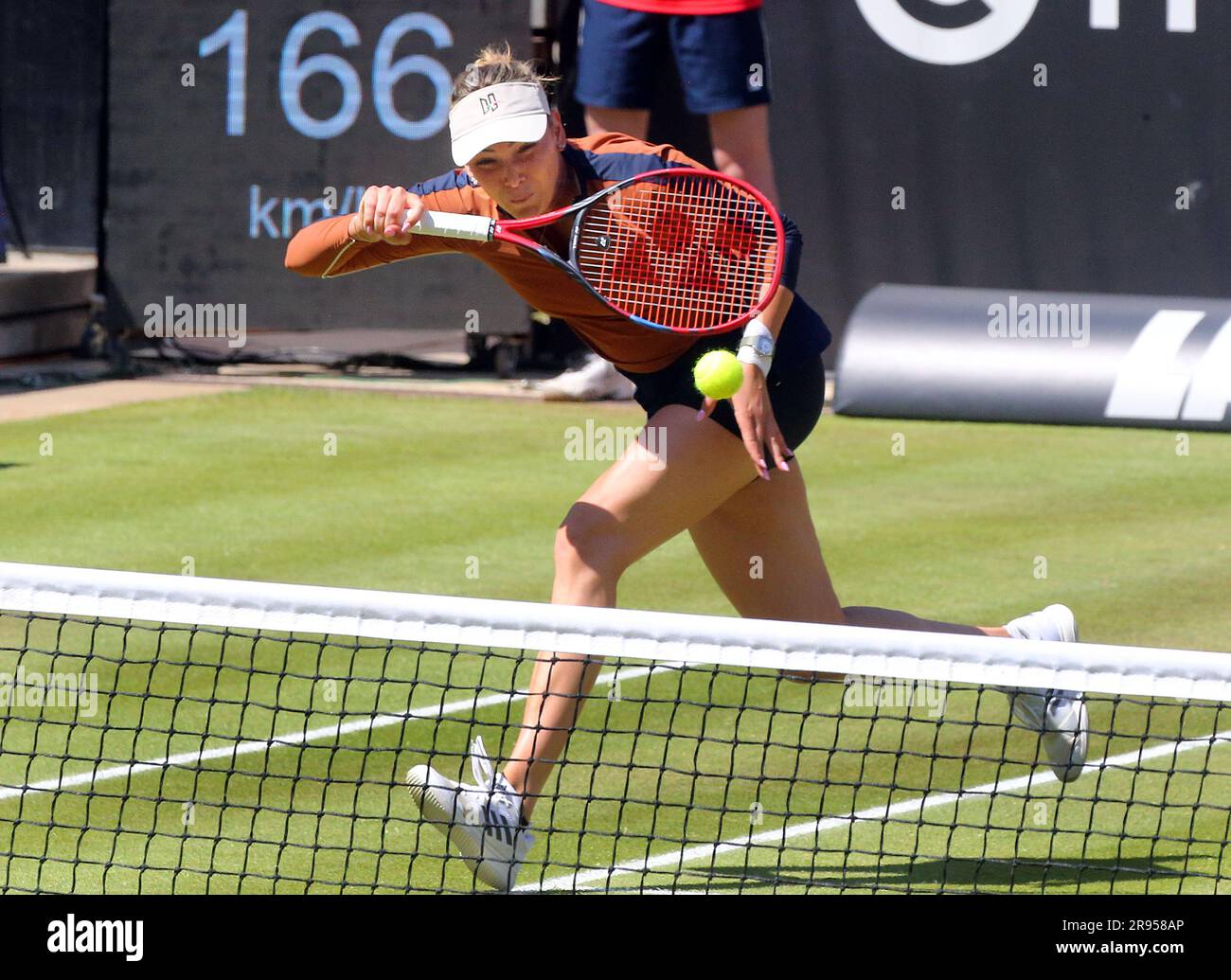 24 June 2023, Berlin Tennis WTA Tour Sakkari (GRE) Vekic (CRO
