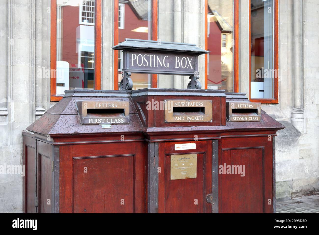 Classic posting box on St Aldate's street in Oxford, England Stock