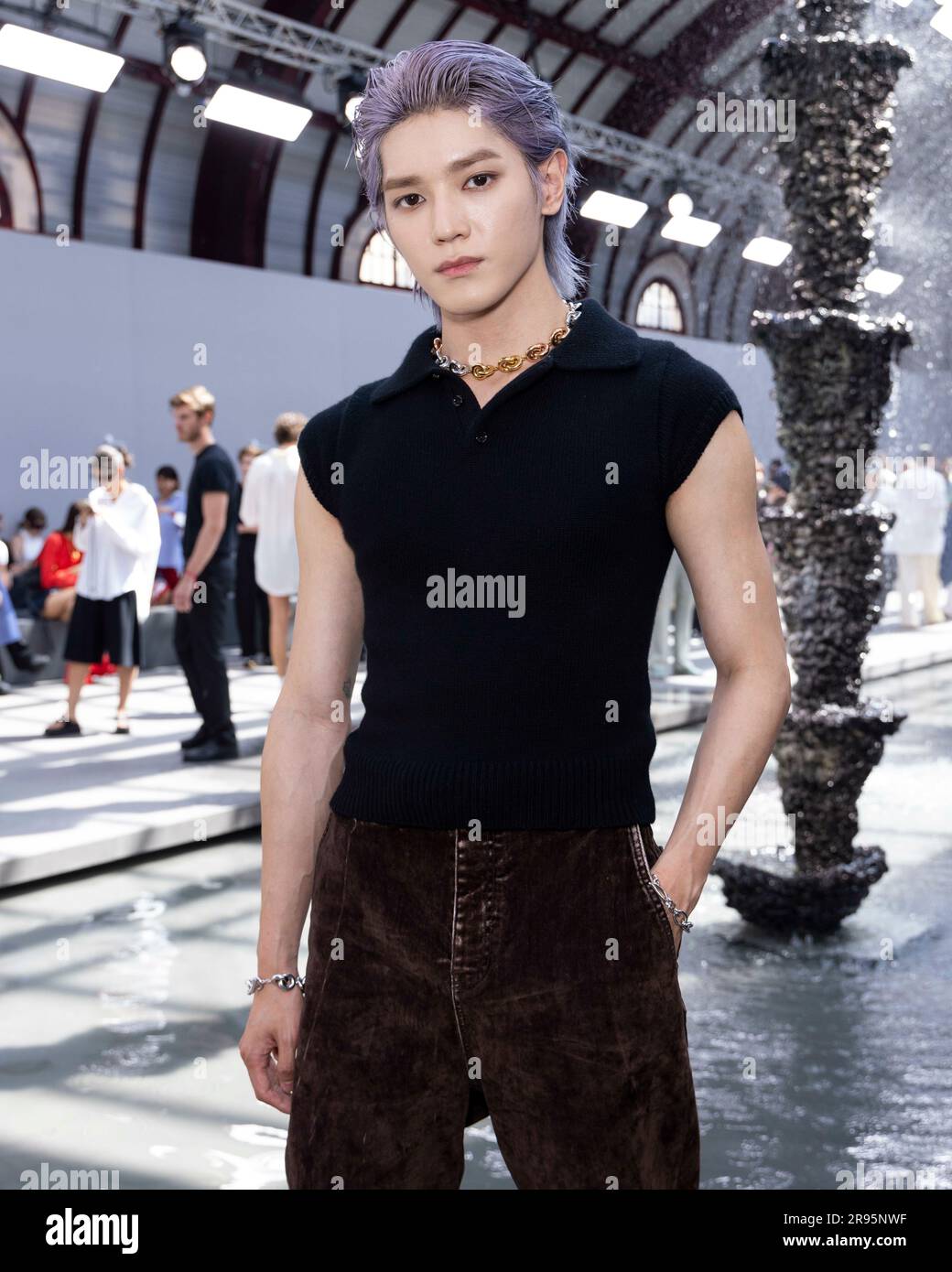 Technology news and reviews image