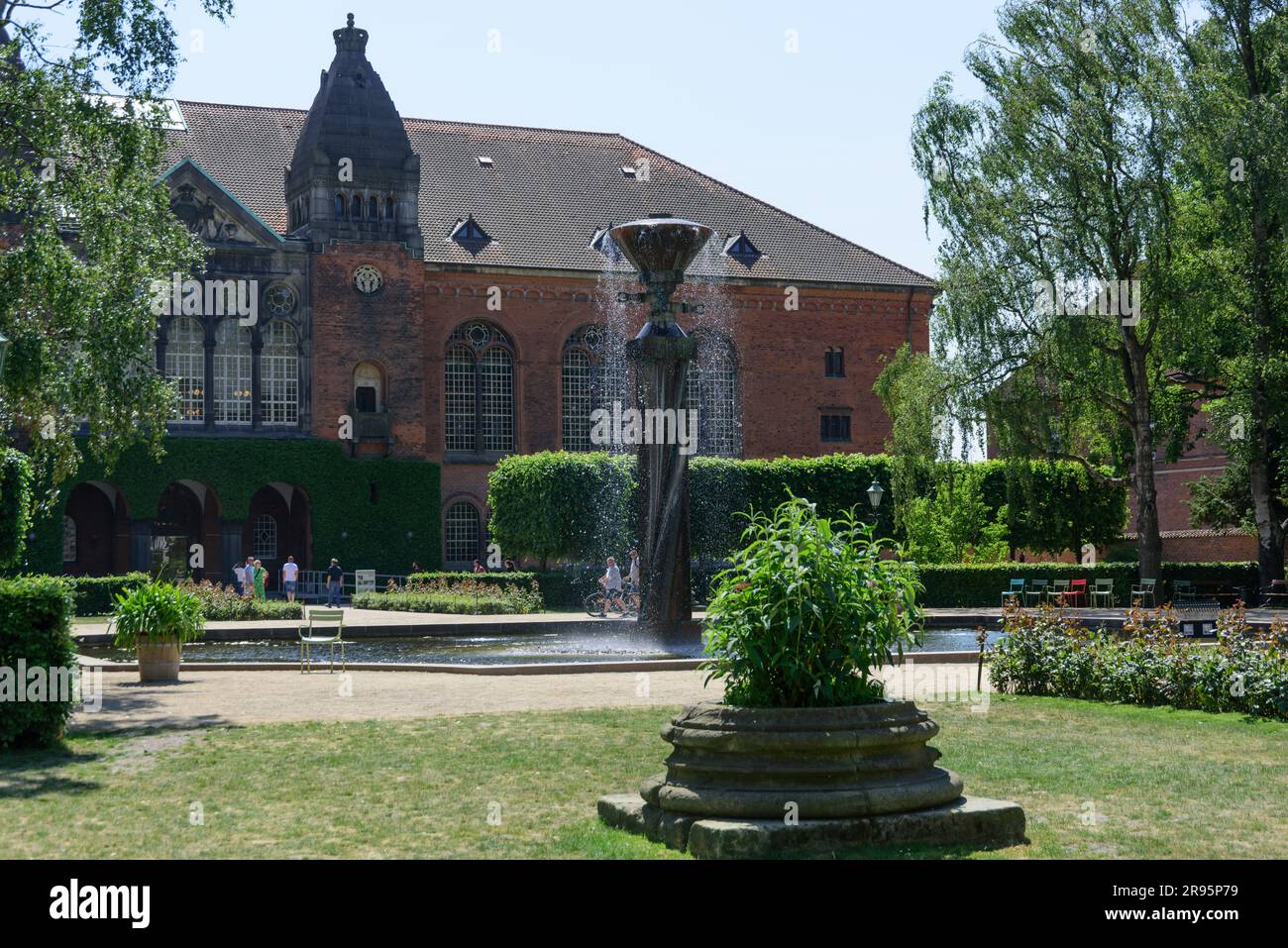 Kopenhagen, Garten der Königlichen Bibliothek // Copenhagen, Garden of