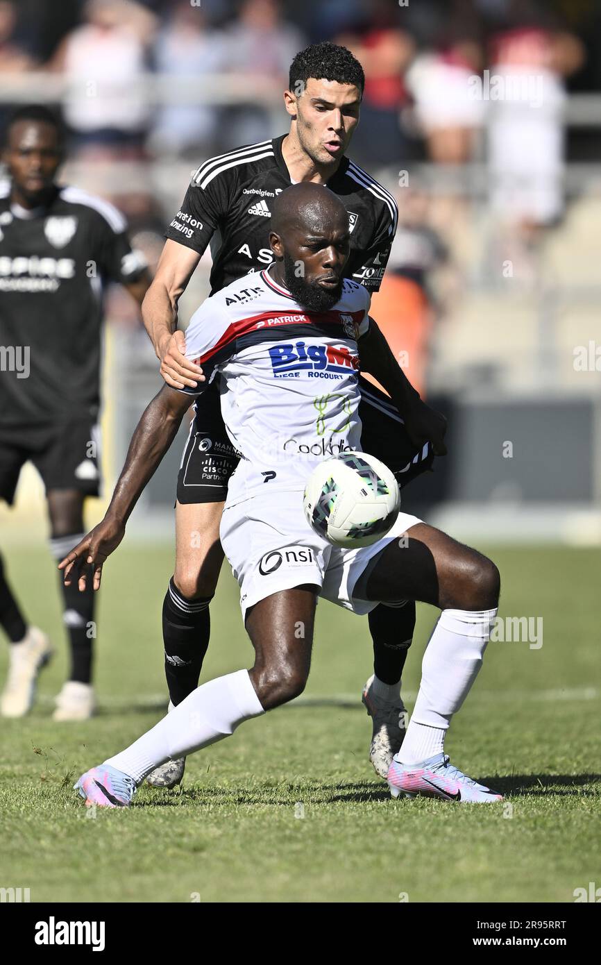 Eupen, Belgium. 24th June, 2023. RFC Liege's Gaby Yanick Loemba and Eupen's Isaac Christie-Davies fight for the ball during a friendly soccer game between first division club KAS Eupen and RFC Liege, Saturday 24 June 2023 in Eupen, in preparation of the upcoming 2023-2023 season. BELGA PHOTO JOHAN EYCKENS Credit: Belga News Agency/Alamy Live News Stock Photo