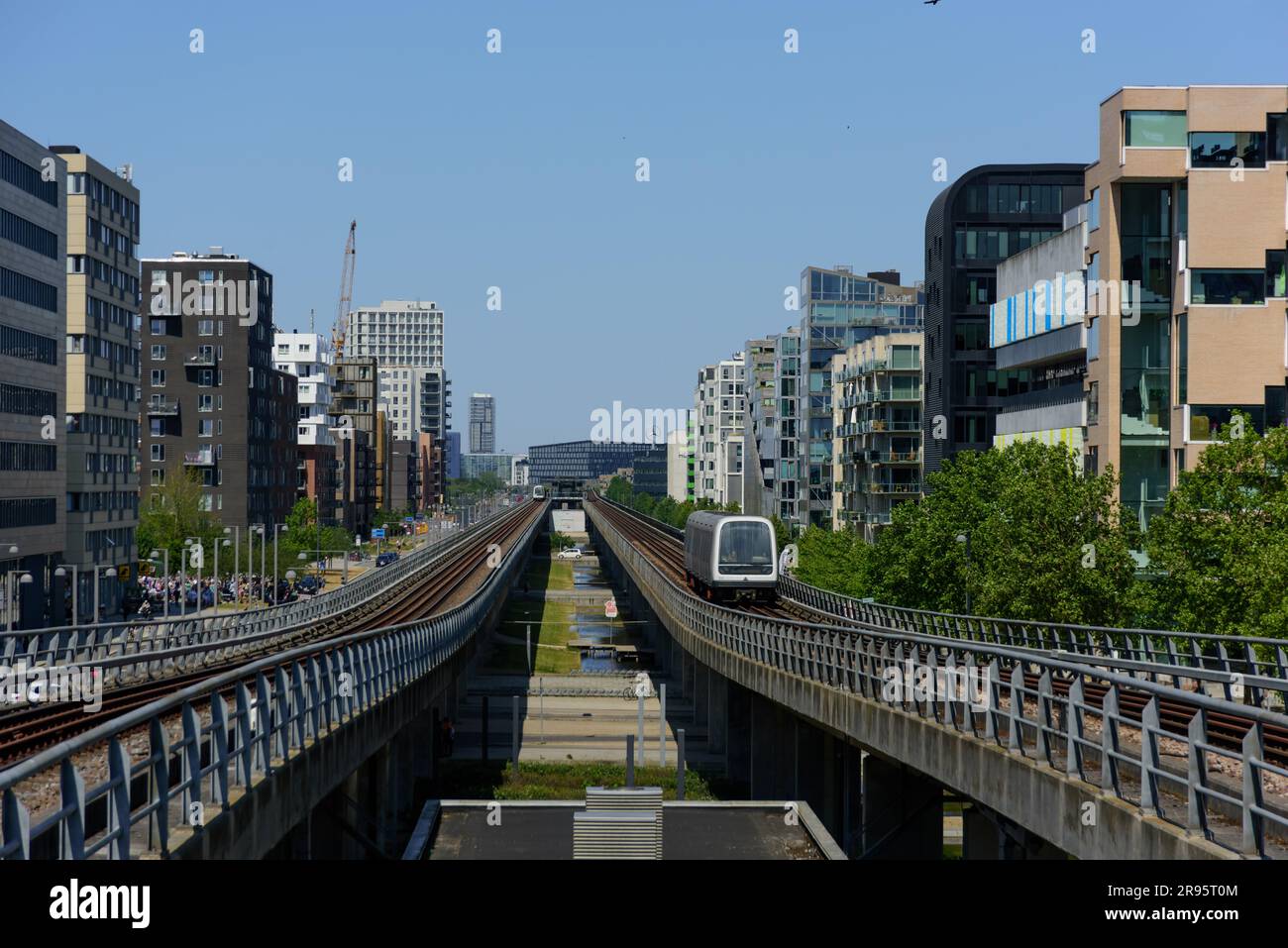 Kopenhagen, Stadtentwicklungsgebiet Ørestad, Metro // Copenhagen, City ...