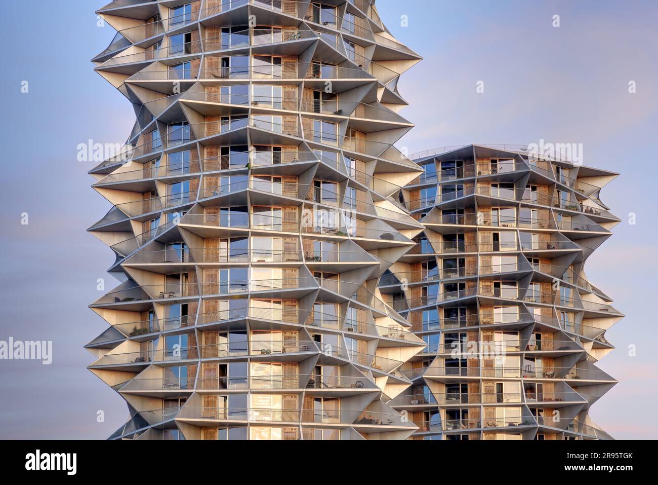 Kopenhagen, Stadtentwicklungsgebiet Sdhafen, Kaktustrme // Copenhagen,  South Harbour Development Area, Kaktus Towers Stock Photo - Alamy