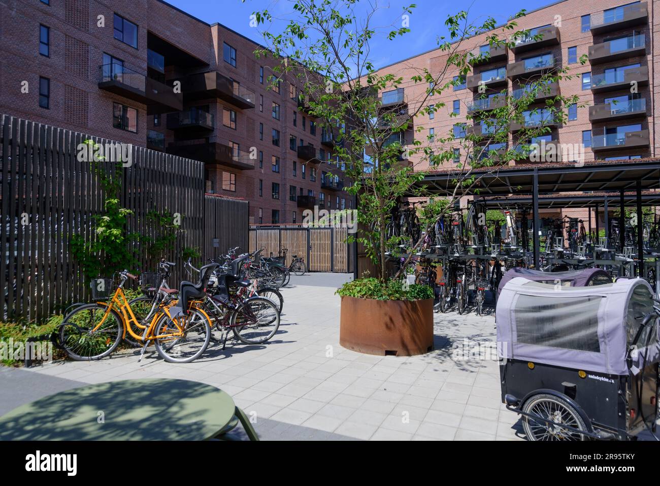 Kopenhagen, Stadtentwicklungsgebiet Ørestad // Copenhagen, City ...