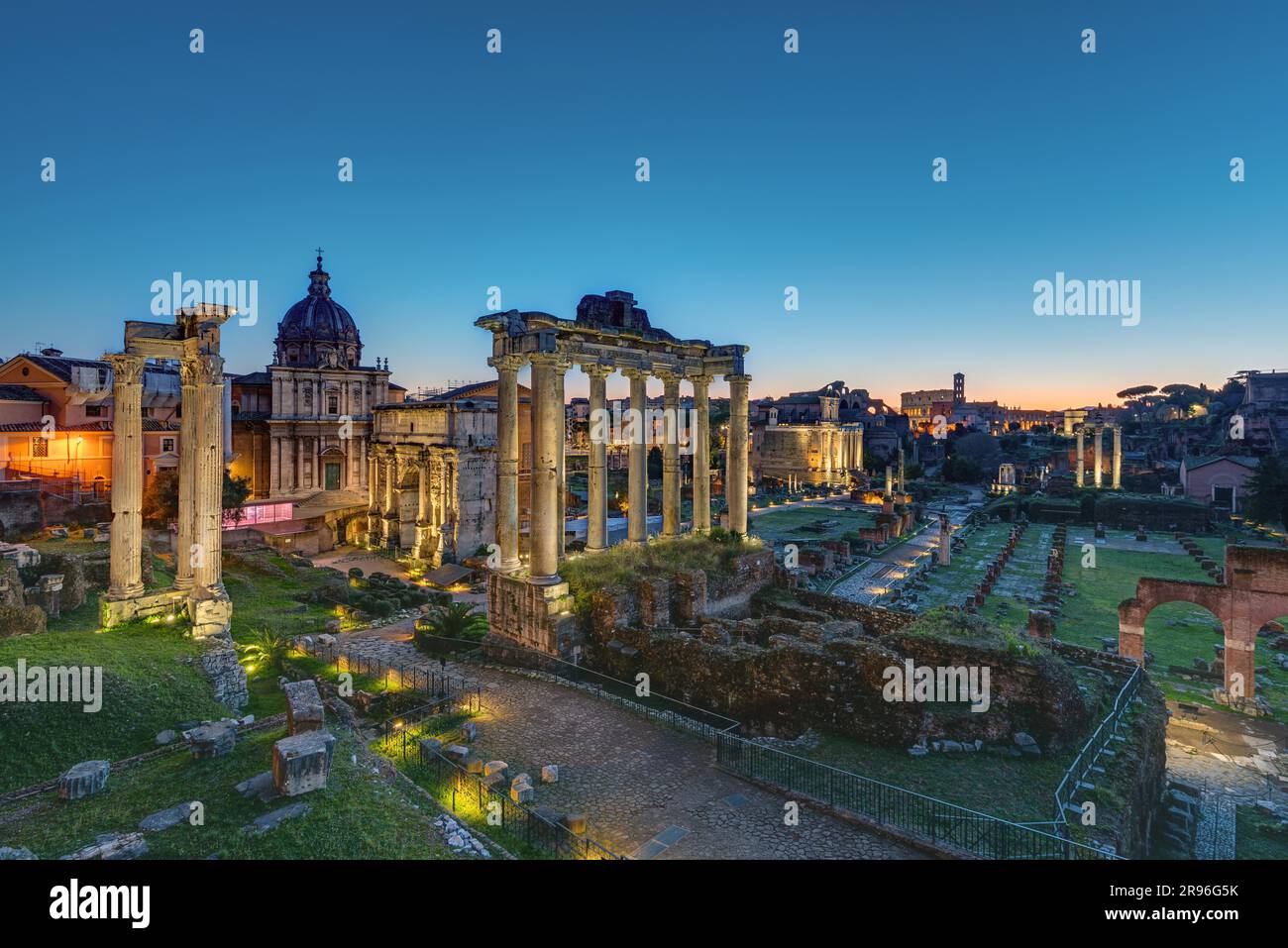 Ruins at the roman forum in rome hi-res stock photography and images ...