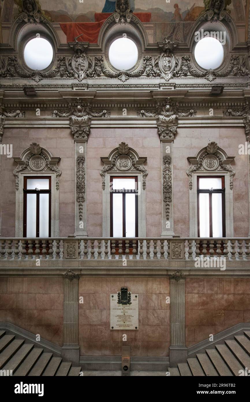 Magnificent building architectural monument hi-res stock photography ...