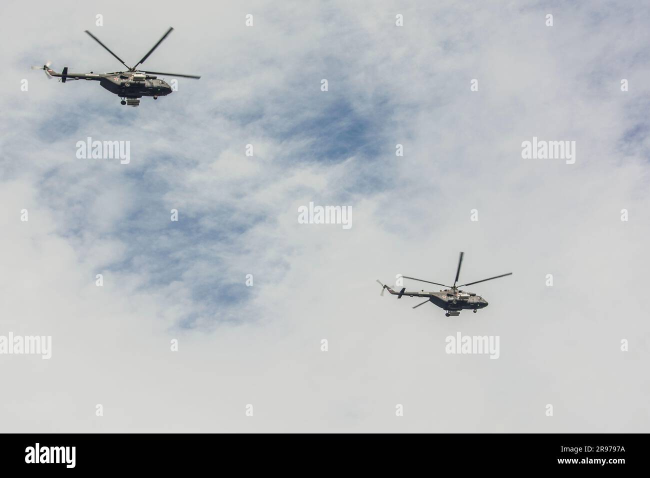 Fighter helicopter helicopters hi-res stock photography and images - Alamy
