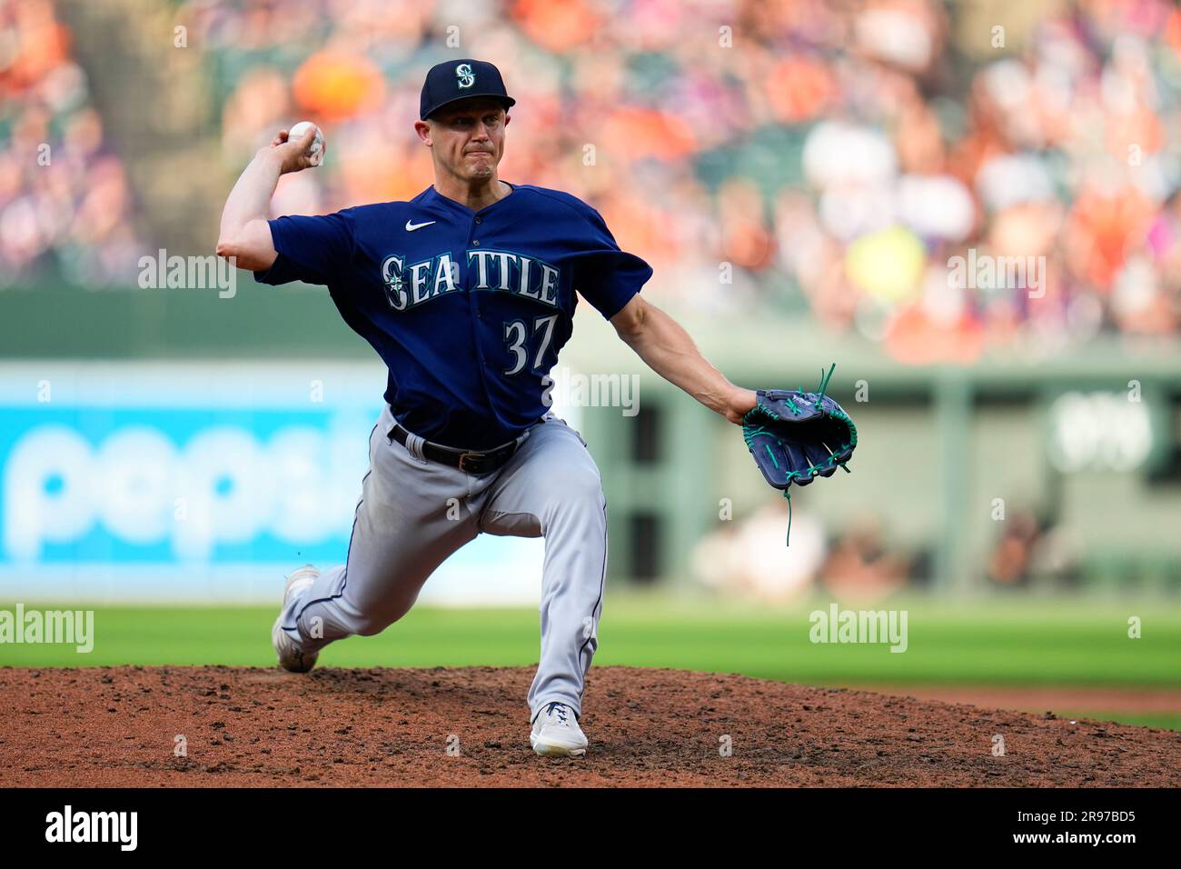 Seattle Mariners relief pitcher Paul Sewald throws a pitch to the Baltimore Orioles in the ninth