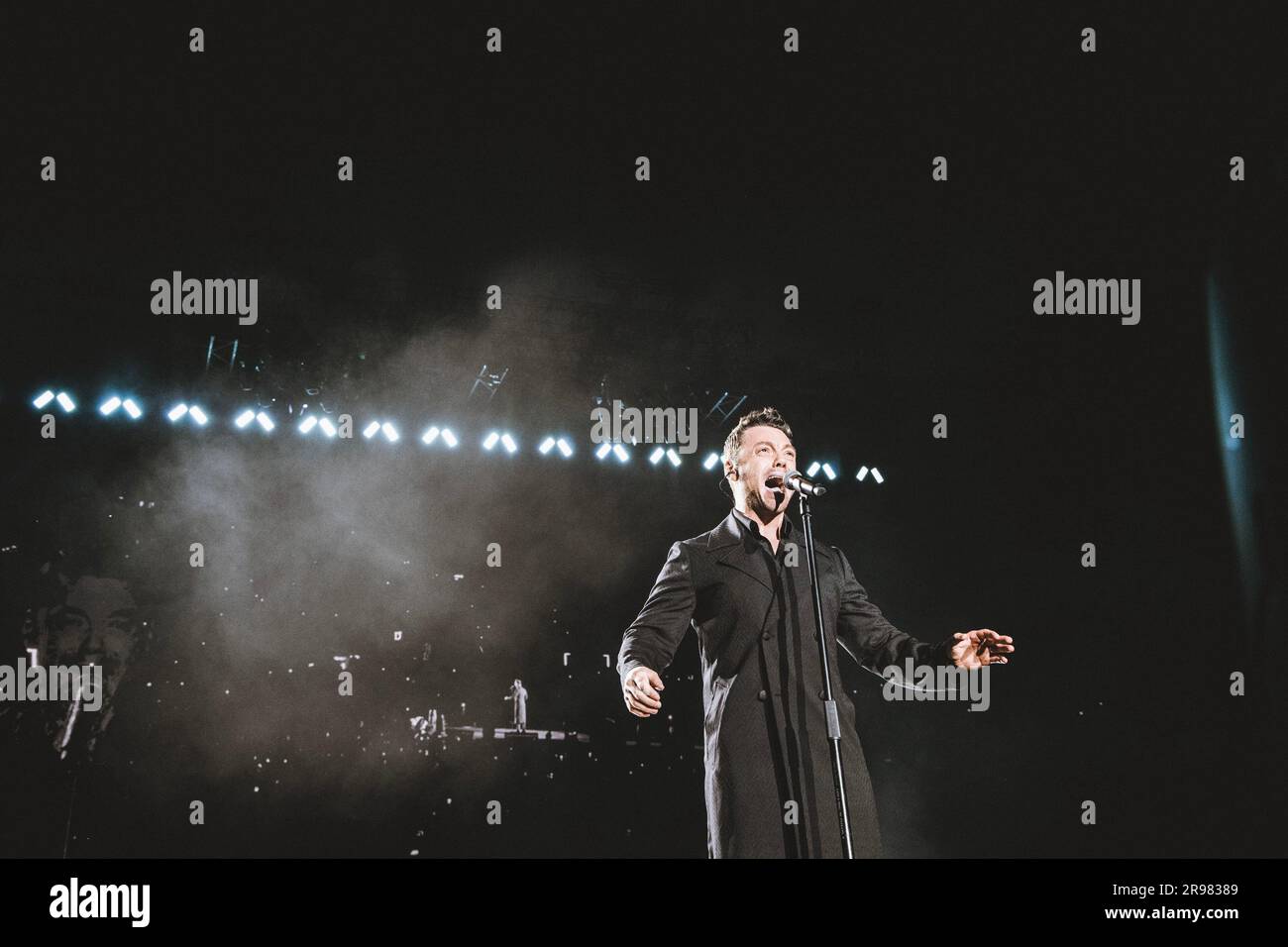 Tiziano ferro hi-res stock photography and images - Alamy