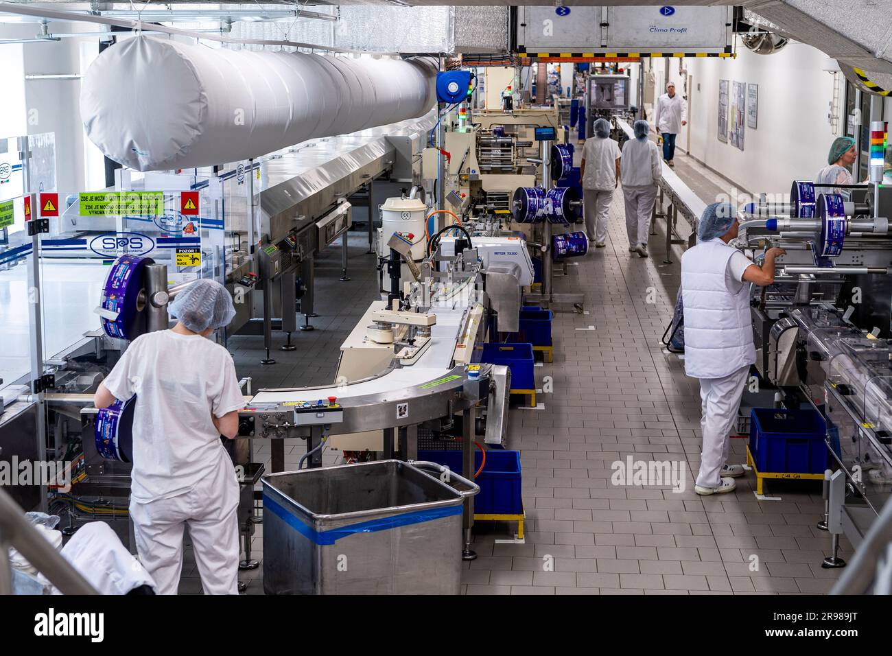 Mondelez Q4 2025业绩分析：业绩超预期但股价下跌的原因及行业启示