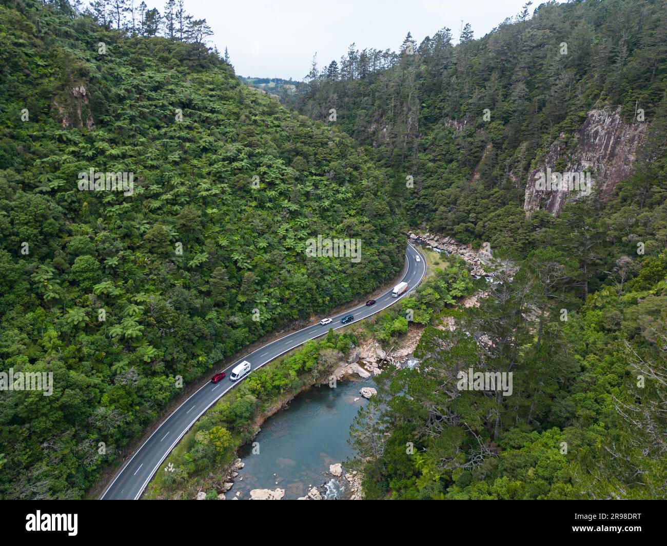 Undulating road to a mountain hi-res stock photography and images - Alamy