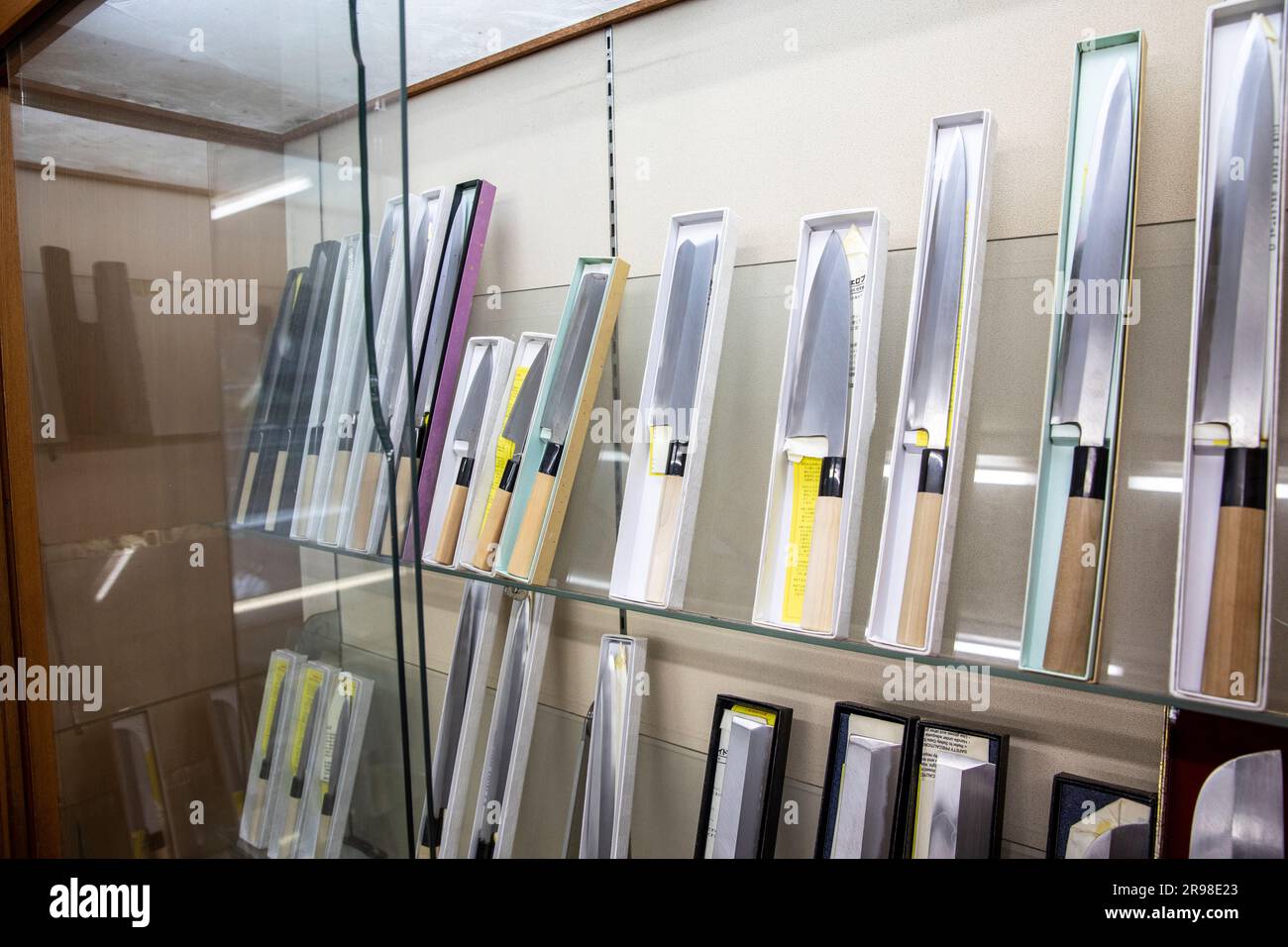 Shigeharu knives knife store in Kyoto, the oldest knife shop in Kyoto,Japan,Asia,2023 Stock Photo