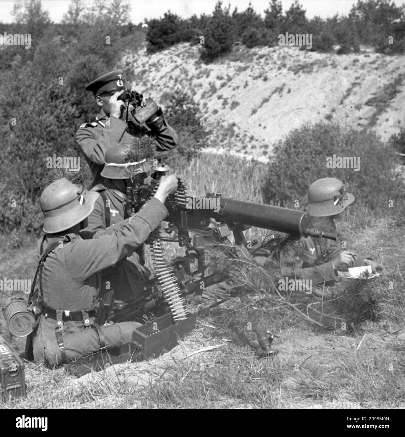 Maschinengewehr MG 08 / Machine gun MG08 Wehrmacht Heer Ausbildung / German Army Military-School Stock Photo