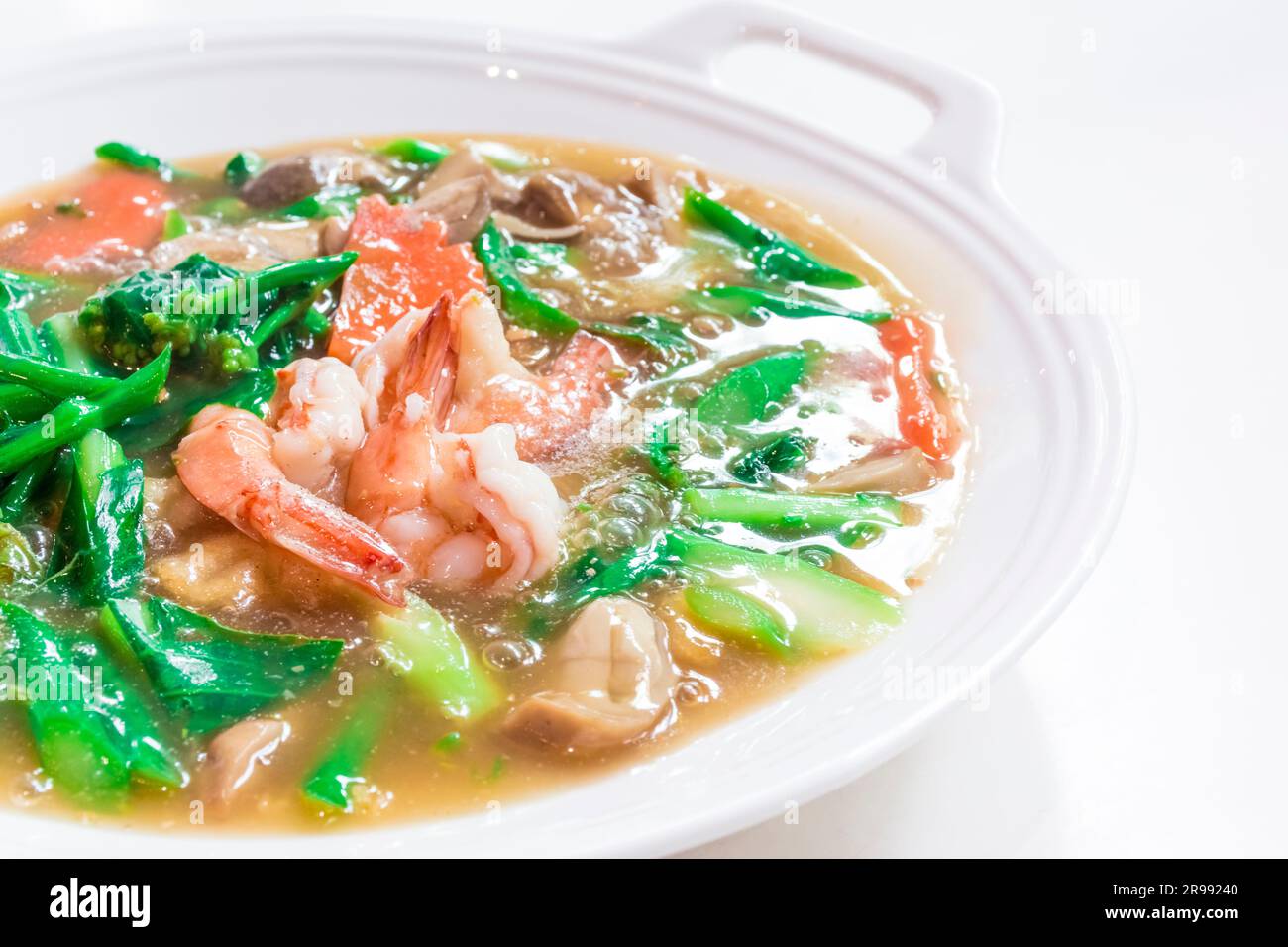 Thai Dishes called "Rad Na", Wide Rice Noodles Seafood in Gravy