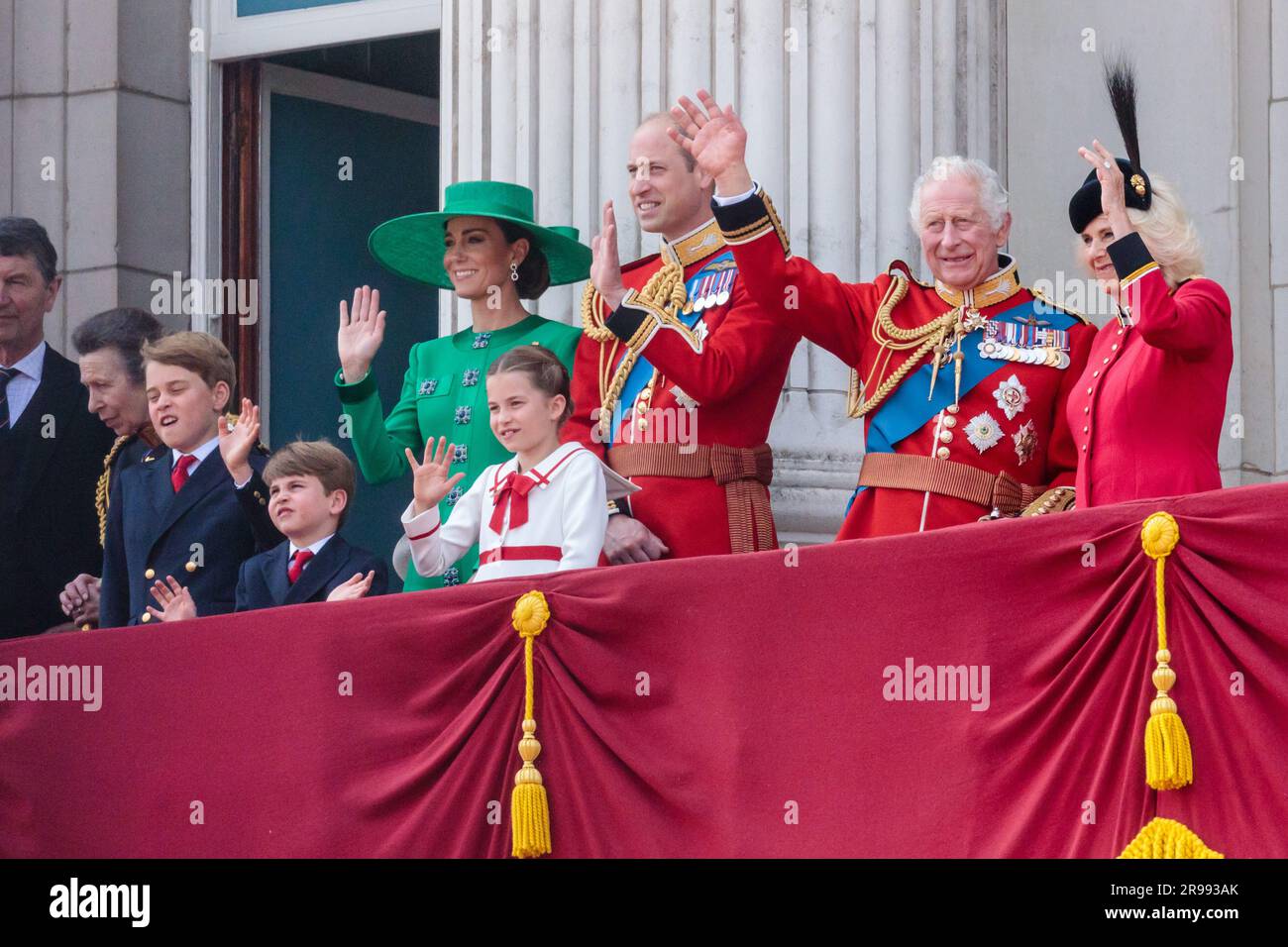 The British Royal Family on the Buckingham Palace balcony to watch the