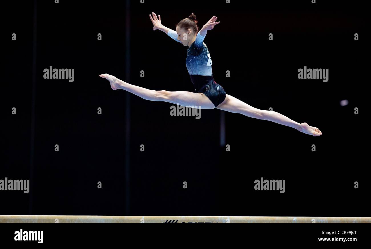 ROTTERDAM Naomi Visser on beam during the apparatus final at the National Gymnastics