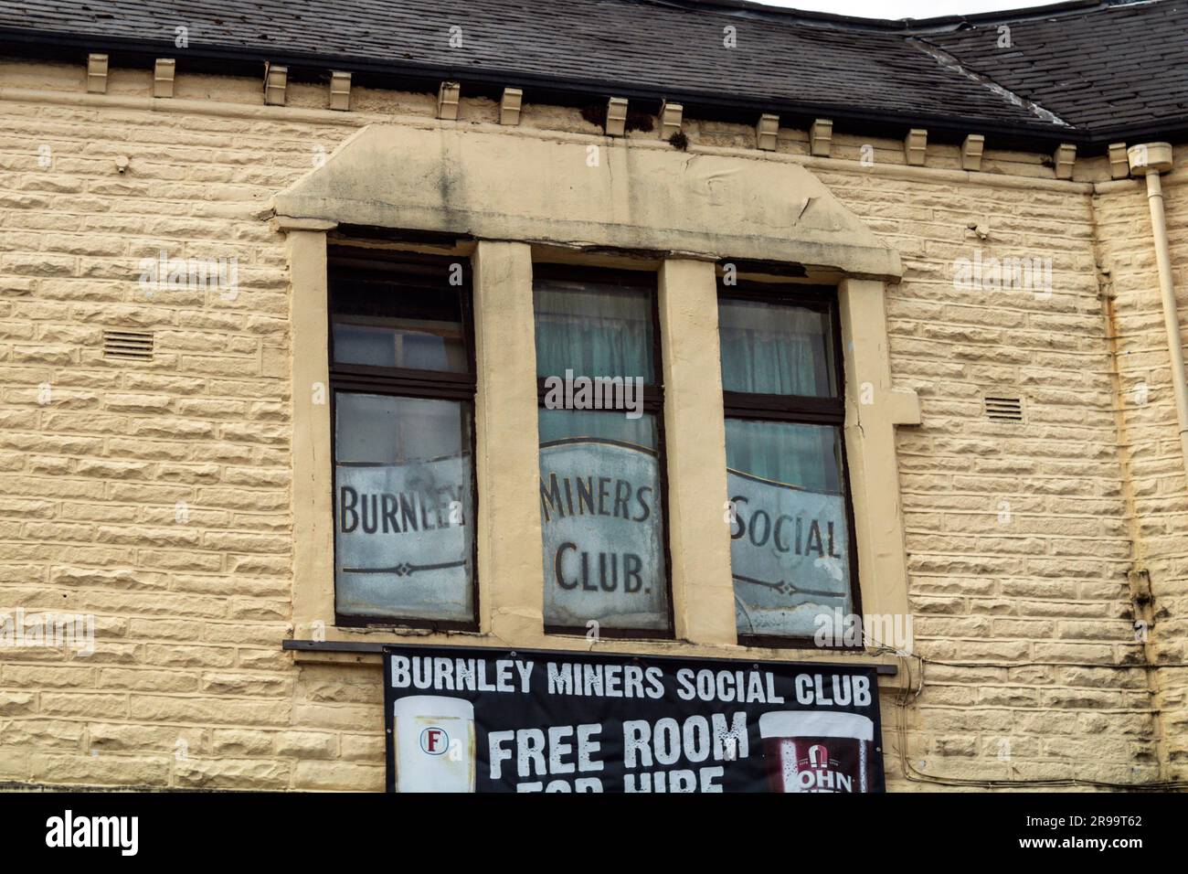 Burnley miners social club hi-res stock photography and images - Alamy