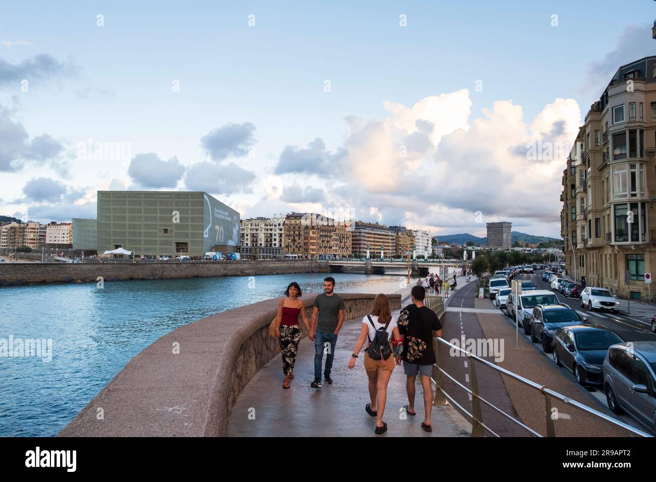 Park and pedestrian walkway along the Urumea River, Donostia–San Sebastián, Basque, Spain Stock Photo