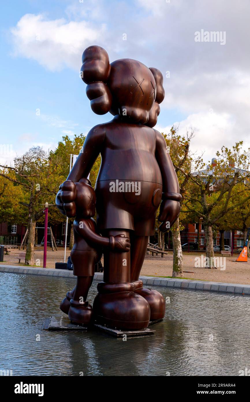 Amsterdam, NL October 12, 2021 Modern sculpture from the New Jersey