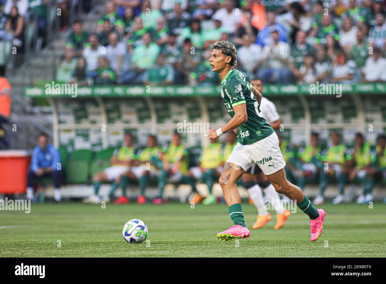 Conheça Richard Ríos, primeiro reforço do Palmeiras em 2023