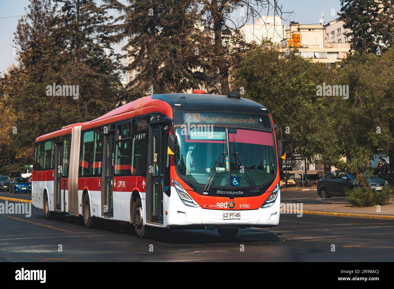 Santiago, Chile - February 08 2023: An articulated public transport Transantiago, or Red Metropolitana de Movilidad, bus on route 412 Stock Photo - Alamy Santiago, Chile - February 08 2023: An articulated public transport Transantiago, or Red Metropolitana de Movilidad, bus on route 412 Stock Photo - Alamy