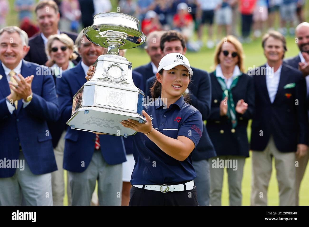 SPRINGFIELD, NJ JUNE 25 Ruoning Yin of China holds the KPMG/PGA