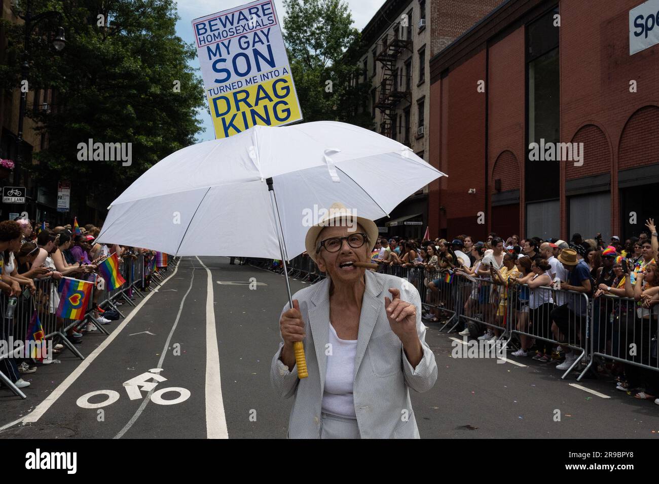 New York, USA. 25th June, 2023. Floats, marching bands, and groups