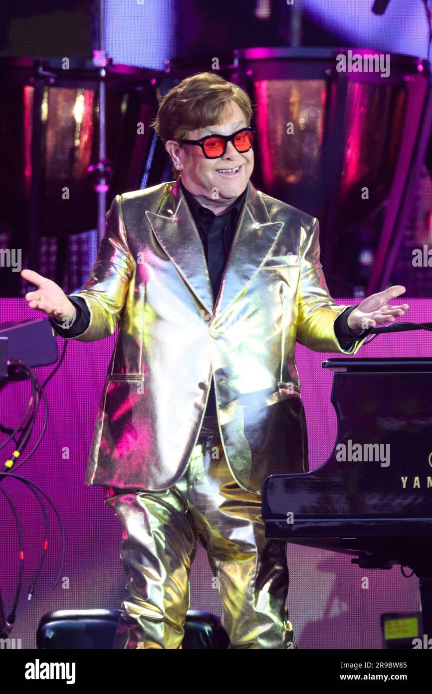 Somerset, UK. 25 June 2023. Elton John performing on the Pyramid Stage, at the Glastonbury Festival at Worthy Farm in Somerset. Picture date: Sunday June 25, 2023. Photo credit should read: Matt Crossick/Empics/Alamy Live News Stock Photo