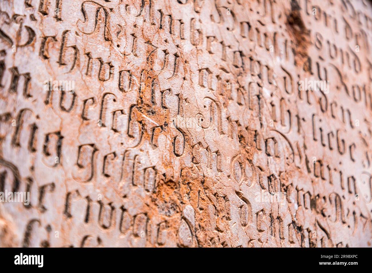 Calligraphy script stone hi-res stock photography and images - Alamy