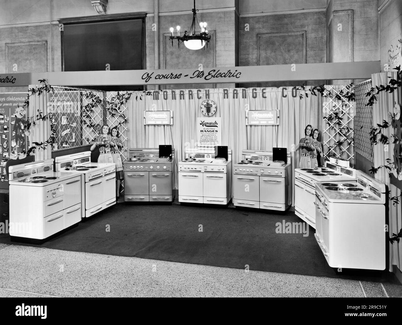 Milwaukee home show hires stock photography and images Alamy