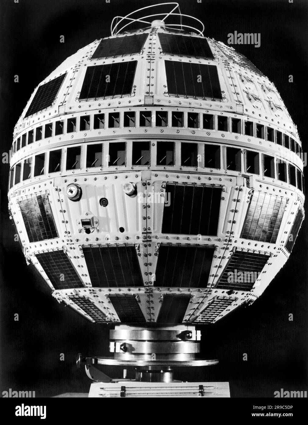 United States: 1963. The TELSTAR II communications satellite. It is virtually indentical to the TELSTAR I, and was launched on May 7, 1963 Stock Photo