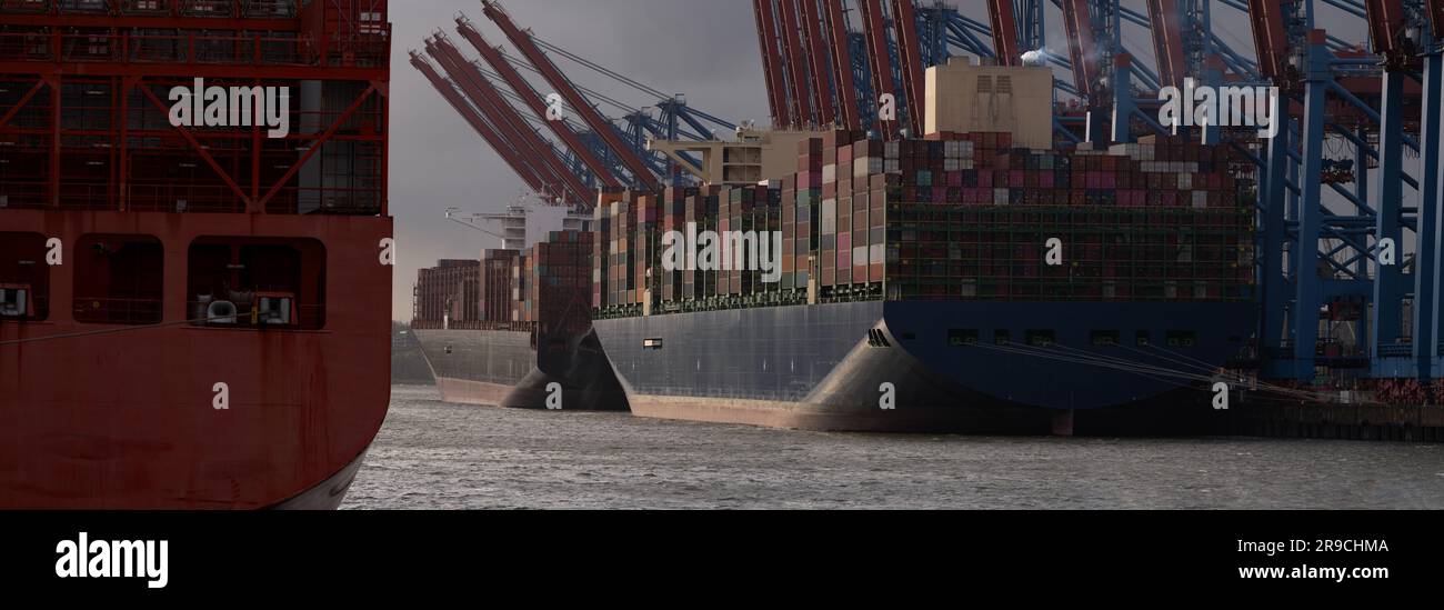 Container terminal gate hi-res stock photography and images - Alamy
