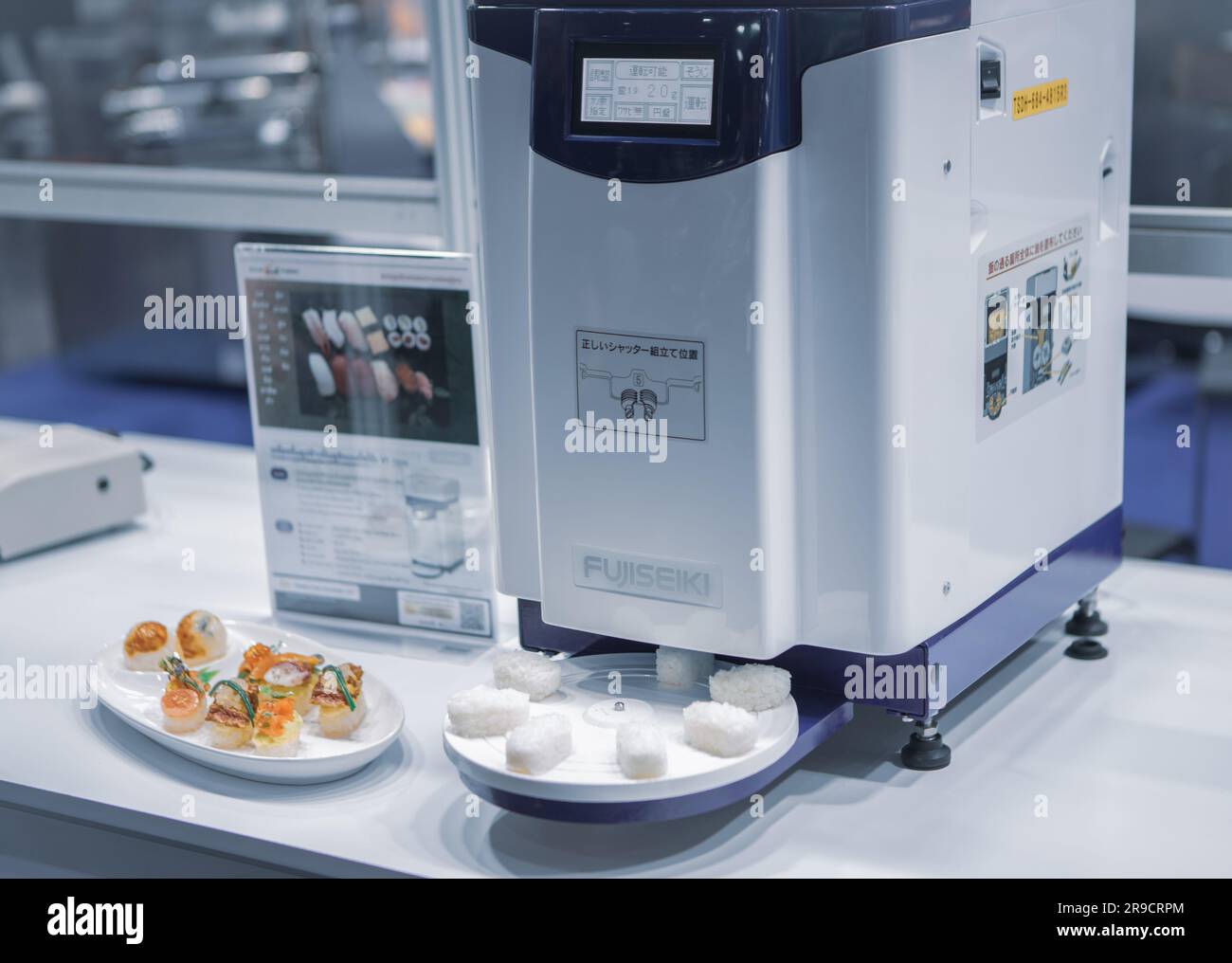 https://c8.alamy.com/comp/2R9CRPM/bangkok-thailand-june-14-2022-nigiri-robot-machine-making-rice-ball-for-sushi-display-in-propak-2023-2R9CRPM.jpg