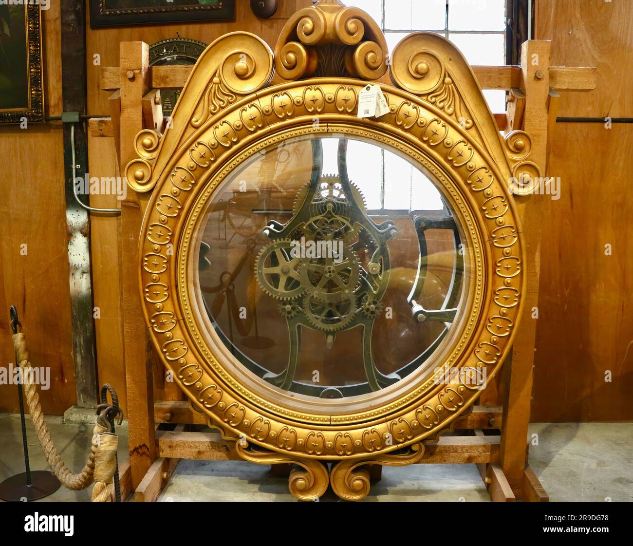 Backwards running clock from movie The Curious Case Of Benjamin Button