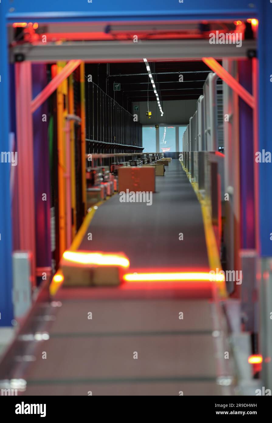Hamburg, Germany. 26th June, 2023. Test parcels pass through the laserassisted sorting station