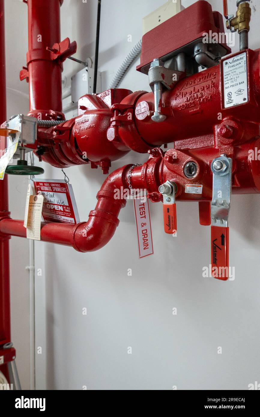 Standpipe, wallmounted assembly, Mirschel, building stairwell, 2023