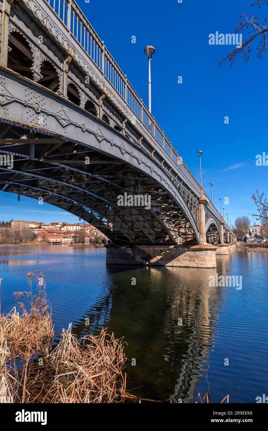 Enrique Estevan Bridge over the Tormes River in Salamanca, Castile and Leon, Spain. Stock Photo