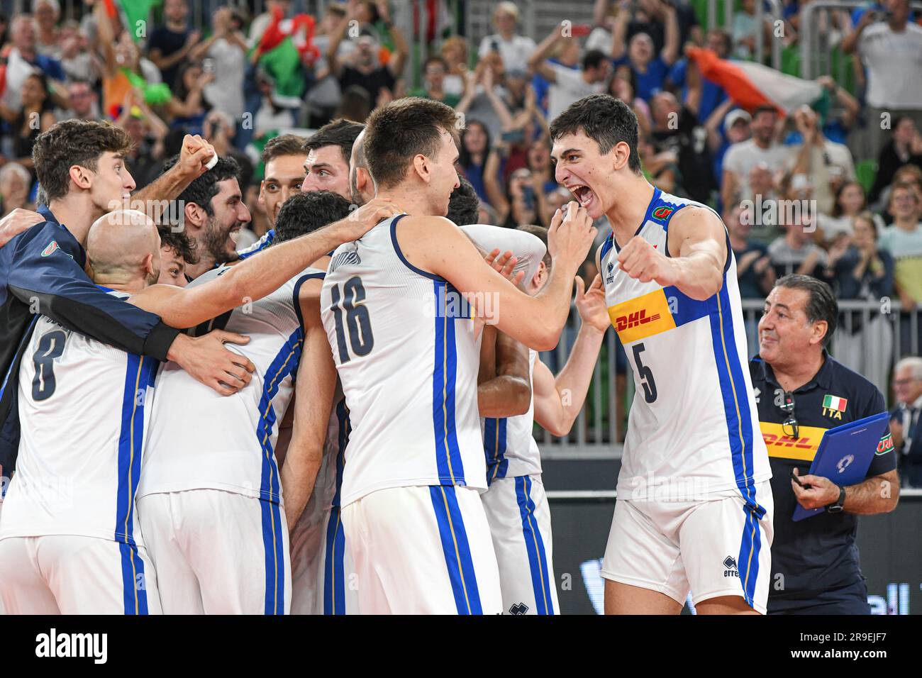Italy celebrating the win over France. Volleyball World Championship 2022. Stock Photo