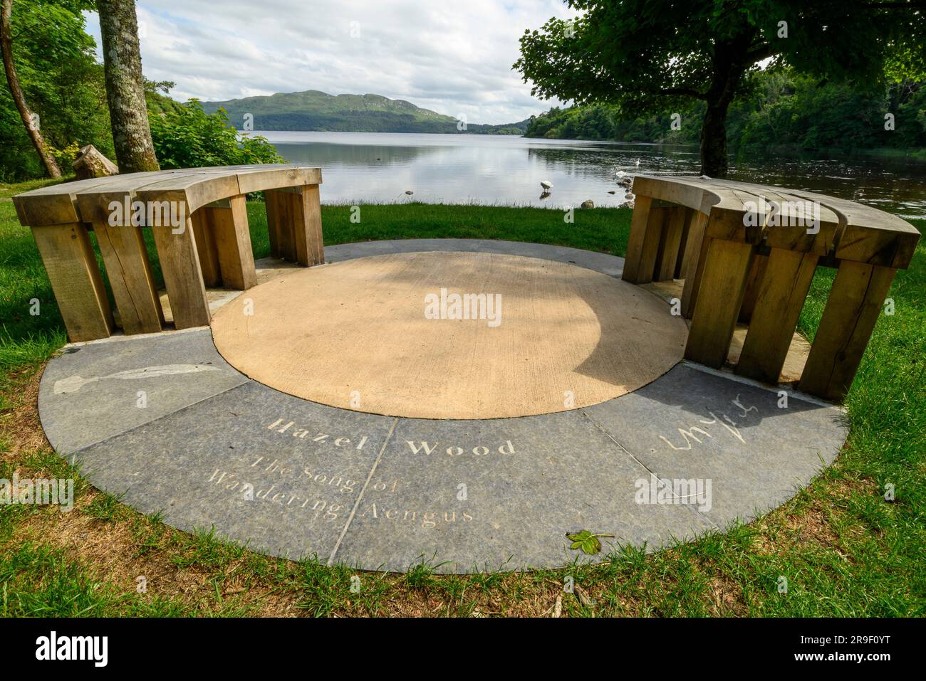 Benches and name plate at Hazelwood, Lough Gill, Country Sligo, Ireland Stock Photo