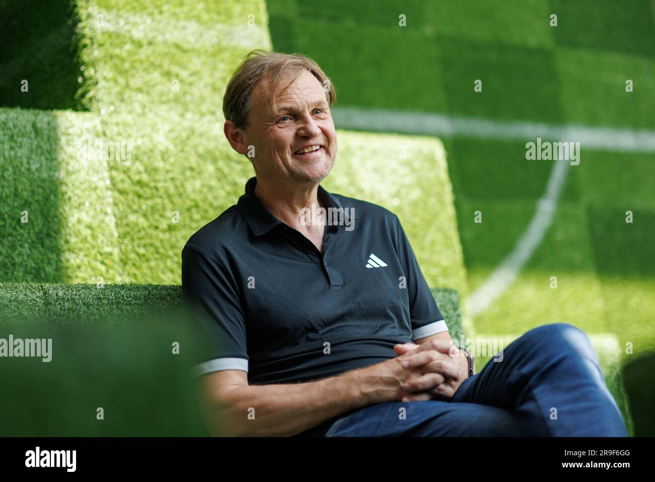 Herzogenaurach, Germany. 26th June, 2023. Soccer: Women, training camp of the national team in preparation for the World Cup. Björn Gulden, CEO of sporting goods manufacturer adidas AG, speaks during the team's media day at the adidas site. Credit: Daniel Karmann/dpa/Alamy Live News Stock Photo