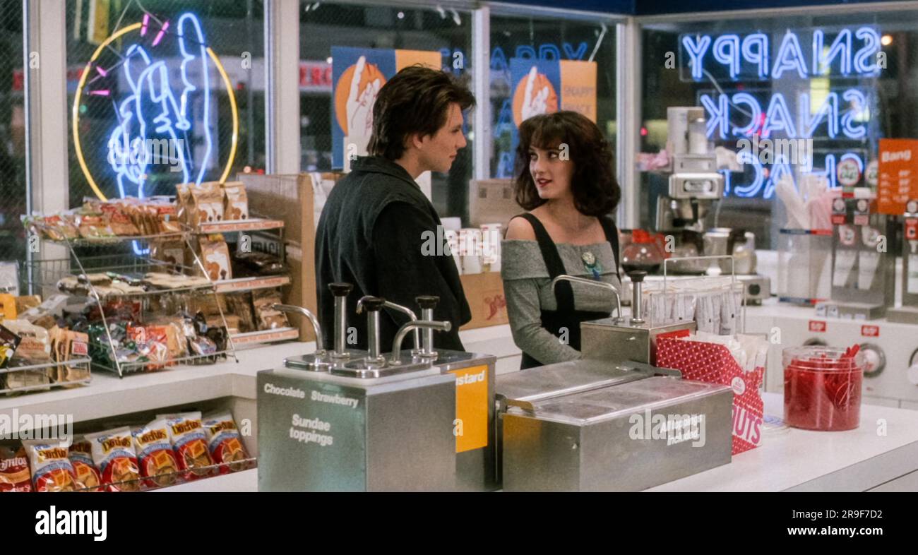 USA. Winona Ryder and Christian Slater in a scene from the (C)New World