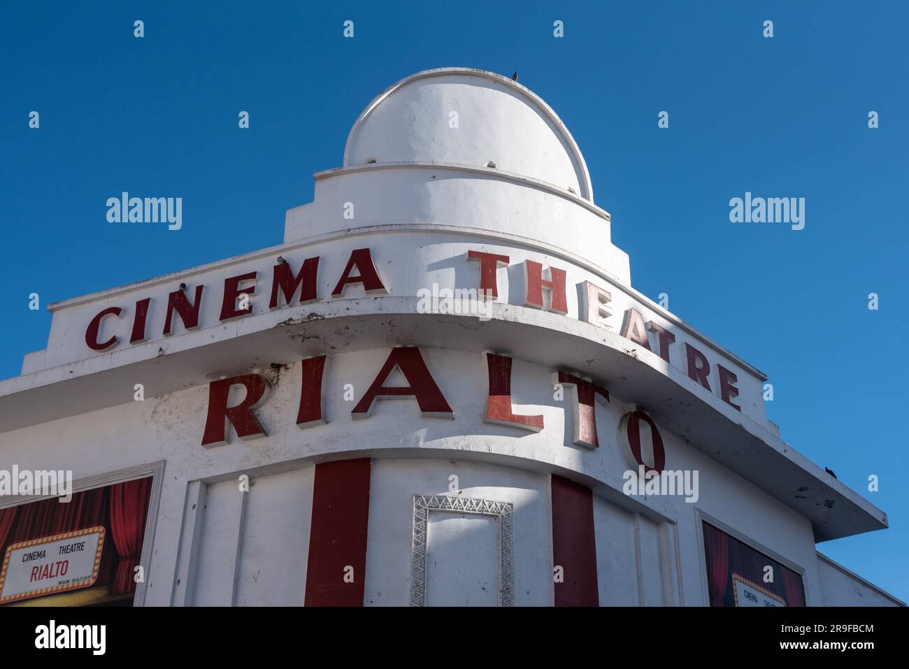 Famous derelict Art Deco Rialto movie theater in the Ville Nouvelle of Casablanca, Morocco Stock Photo