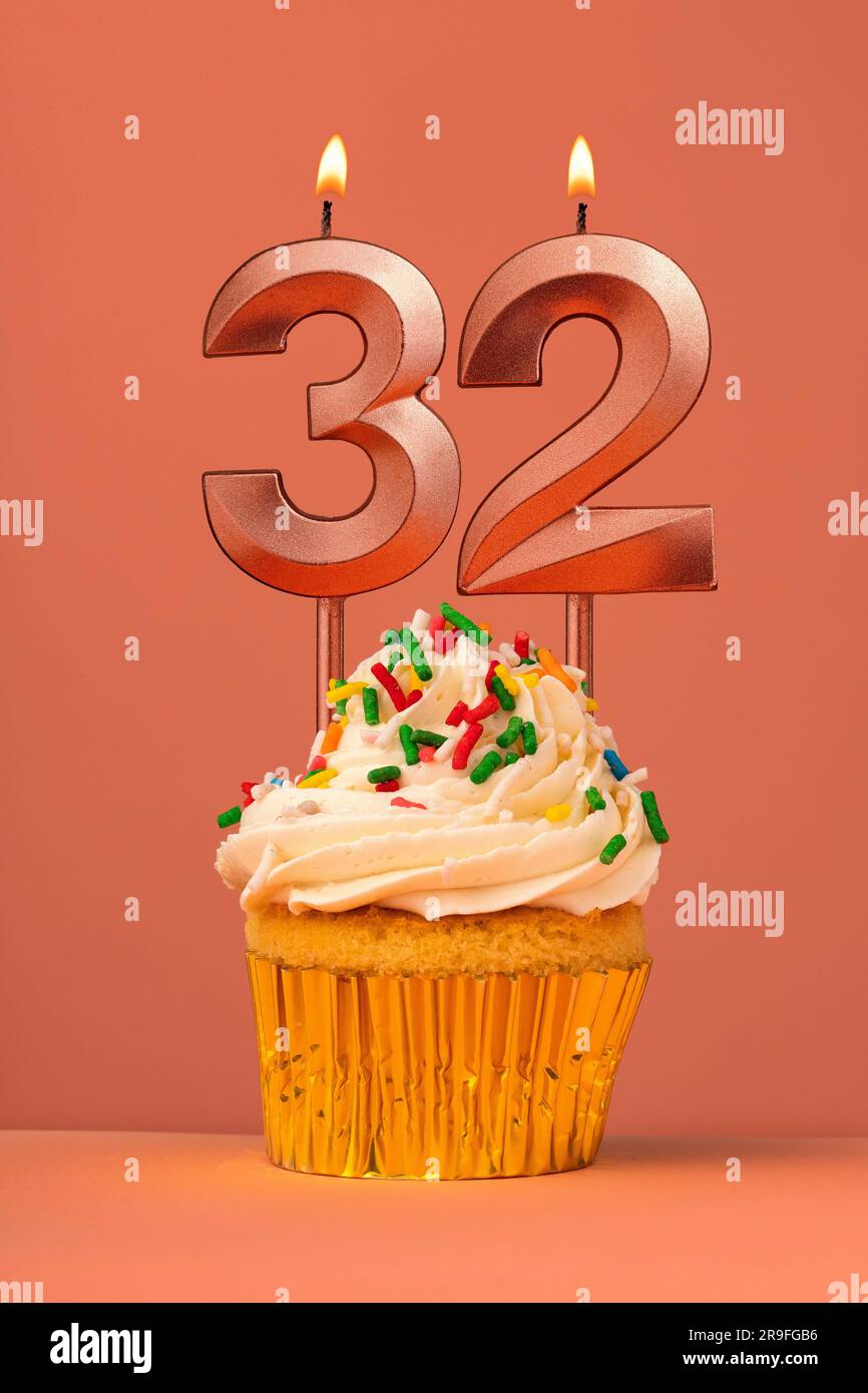 Happy 32nd Birthday to our... - LadyBell Cakes, LLC | Facebook