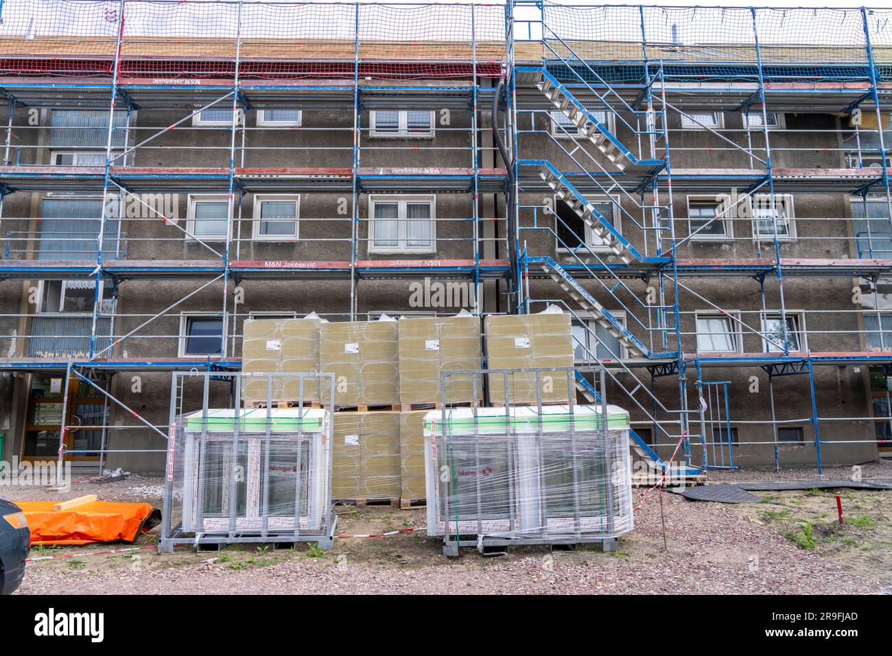 Energy renovation of a multifamily house, thermal insulation, new